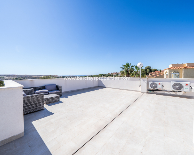 Resale - Fristaende Villa  - Urb. La Marina
