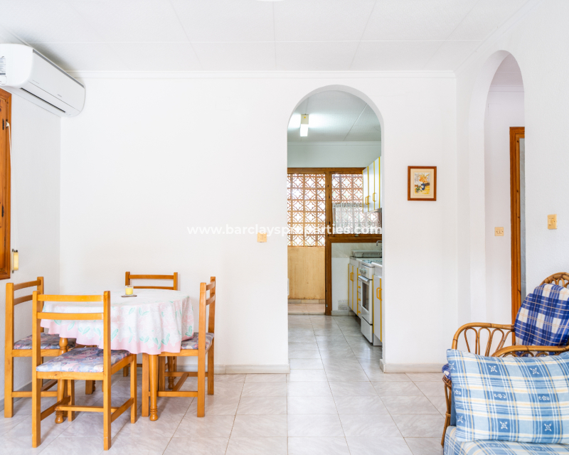Resale - Fristaende Villa  - Urb. La Marina
