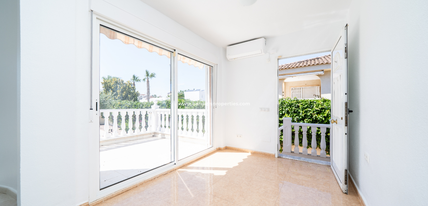 Resale - Fristaende Villa  - Urb. La Marina