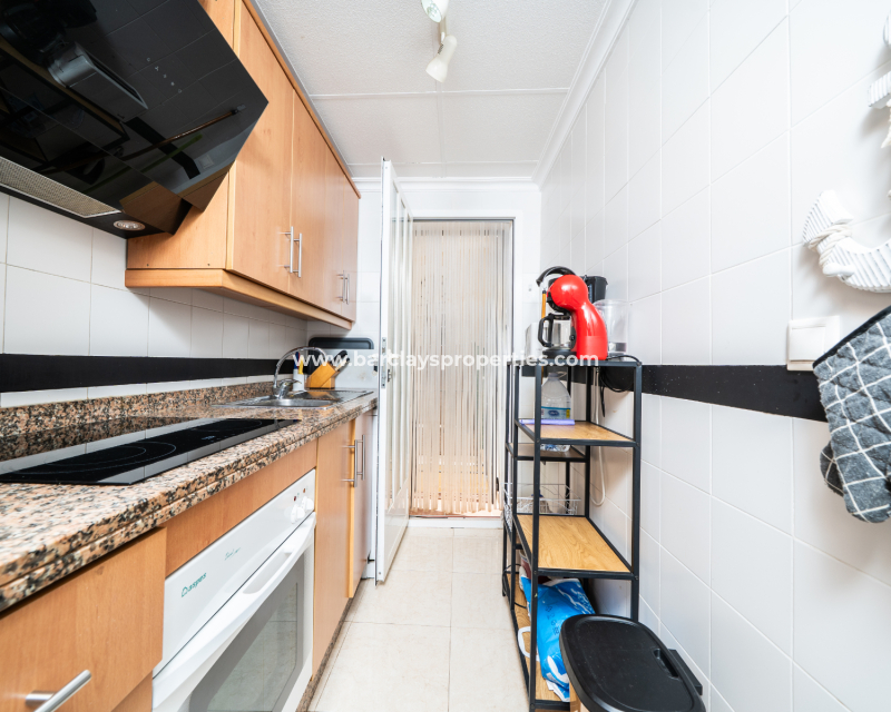 Resale - Fristaende Villa  - Urb. La Marina