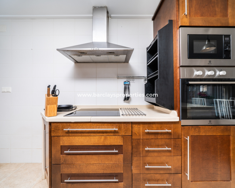 Resale - Fristaende Villa  - Urb. La Marina