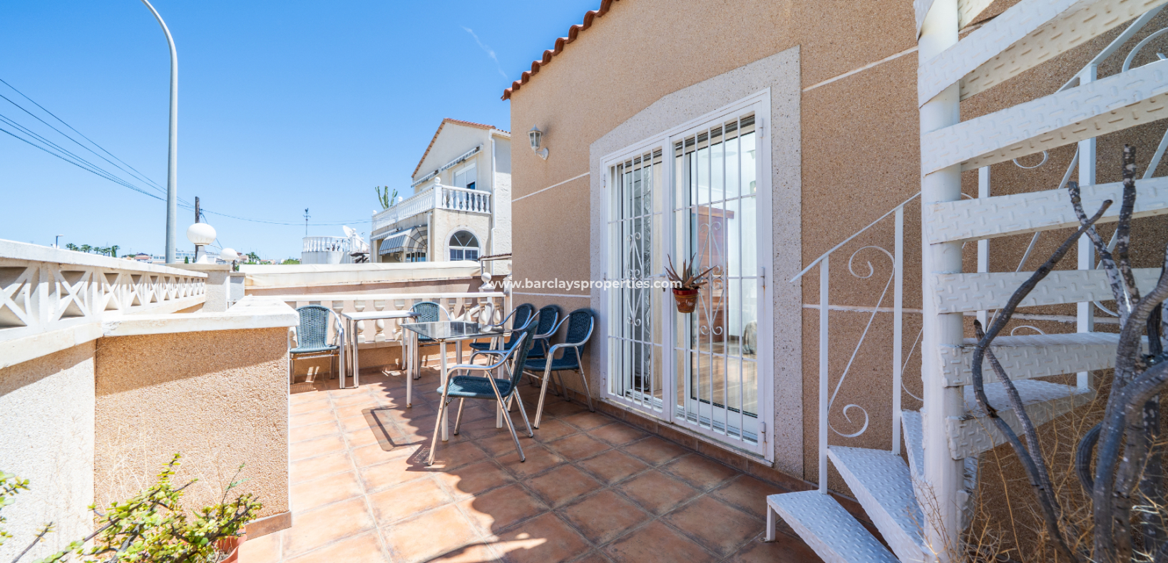 Resale - Fristaende Villa  - Urb. La Marina