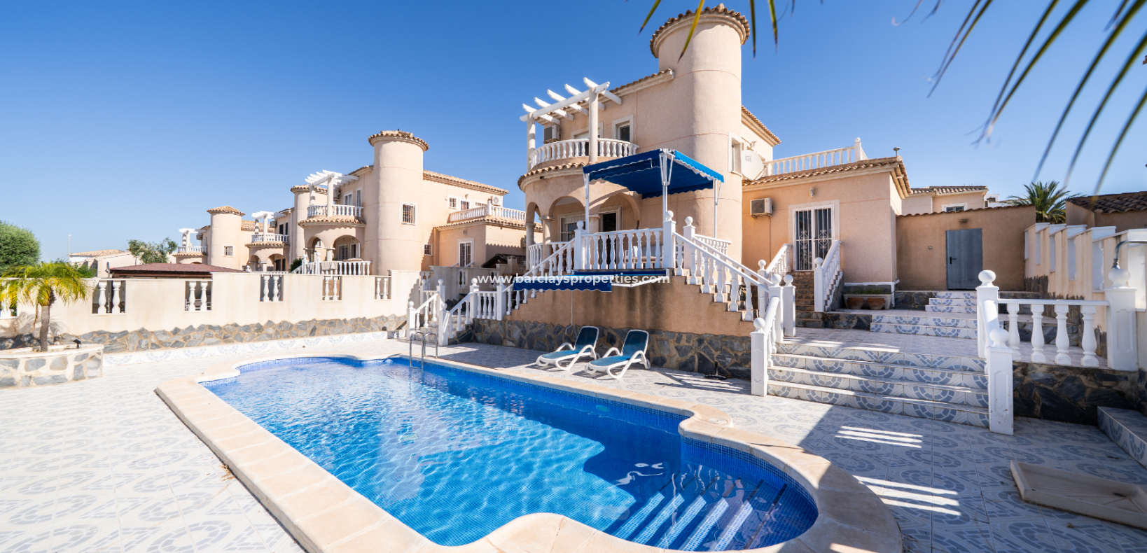 Resale - Fristaende Villa  - Urb. La Marina