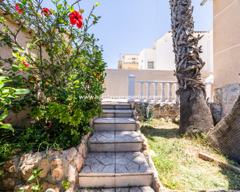 Resale - Fristaende Villa  - Urb. La Marina