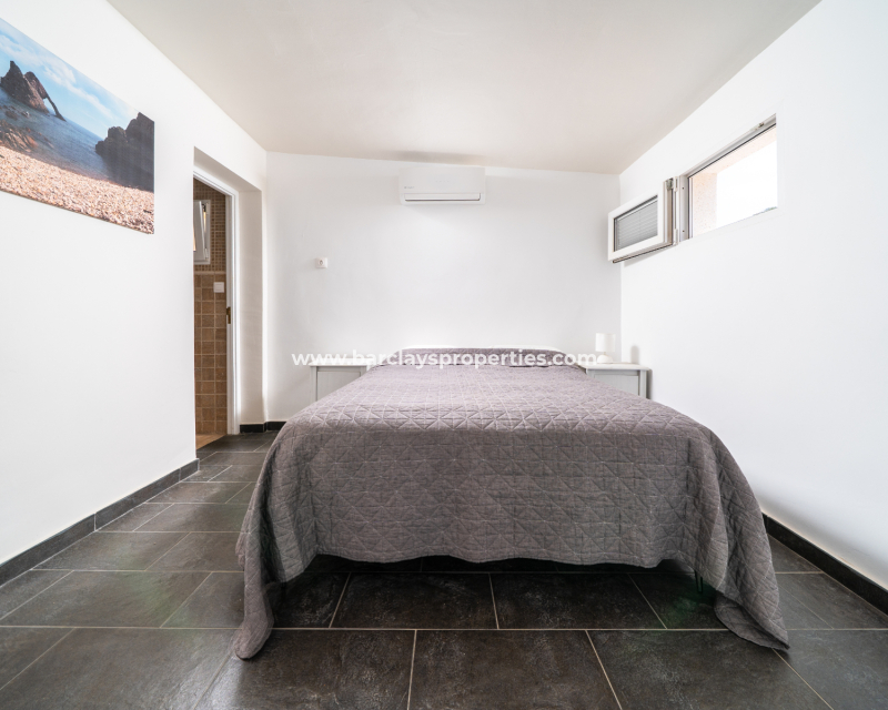 Resale - Fristaende Villa  - Urb. La Marina