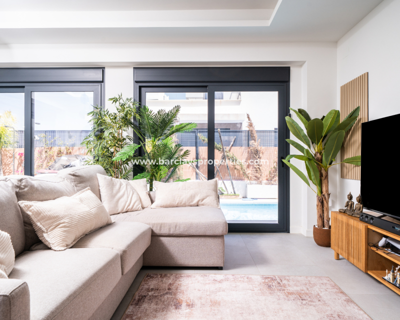 Resale - Fristaende Villa  - Urb. La Marina