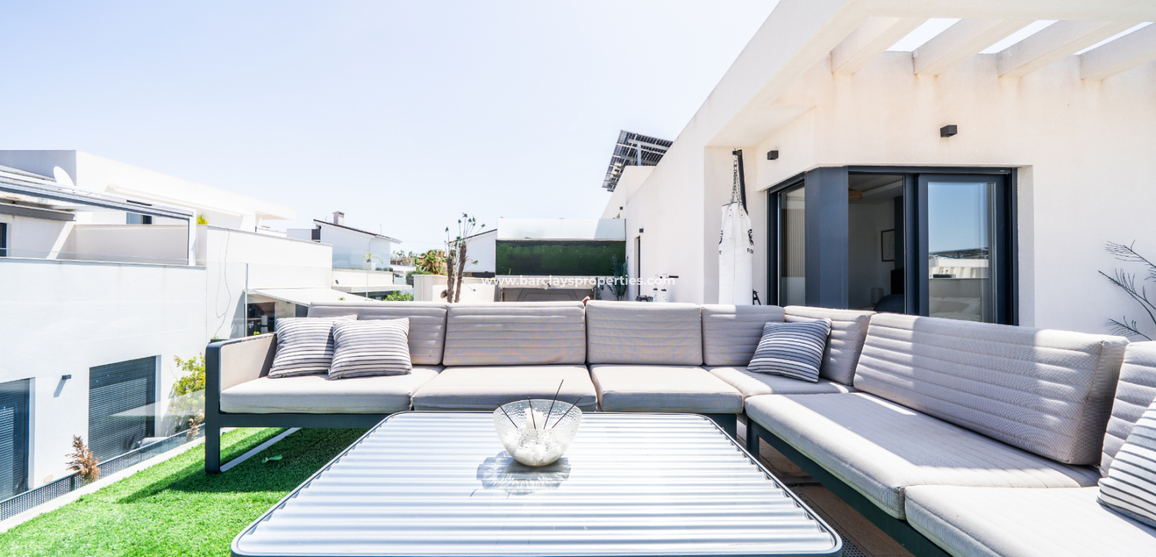 Resale - Fristaende Villa  - Urb. La Marina