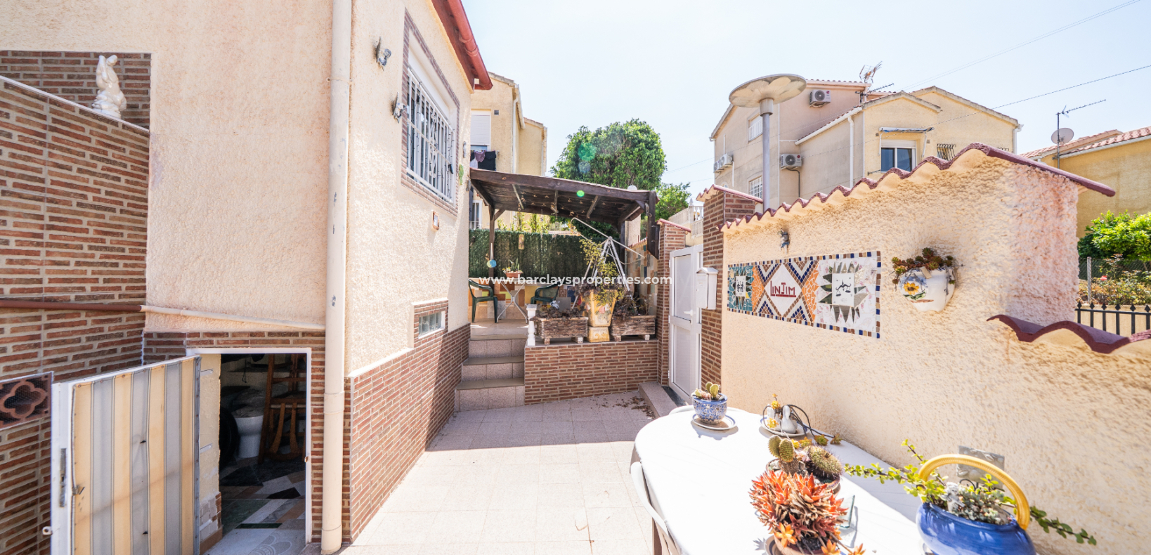 Resale - Fristaende Villa  - Urb. La Marina