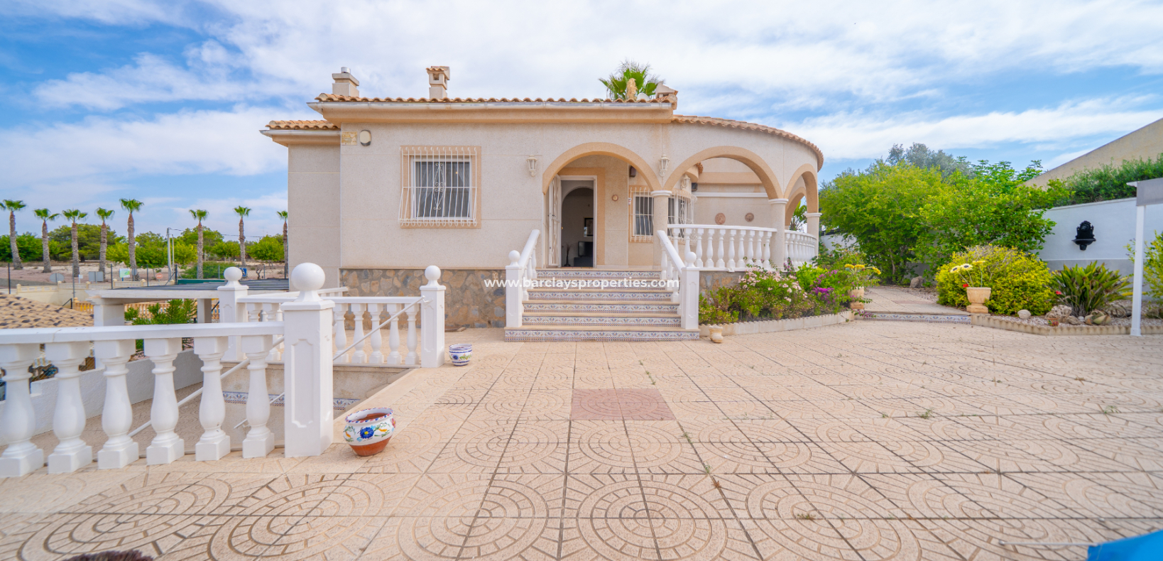 Resale - Fristaende Villa  - Urb. La Marina