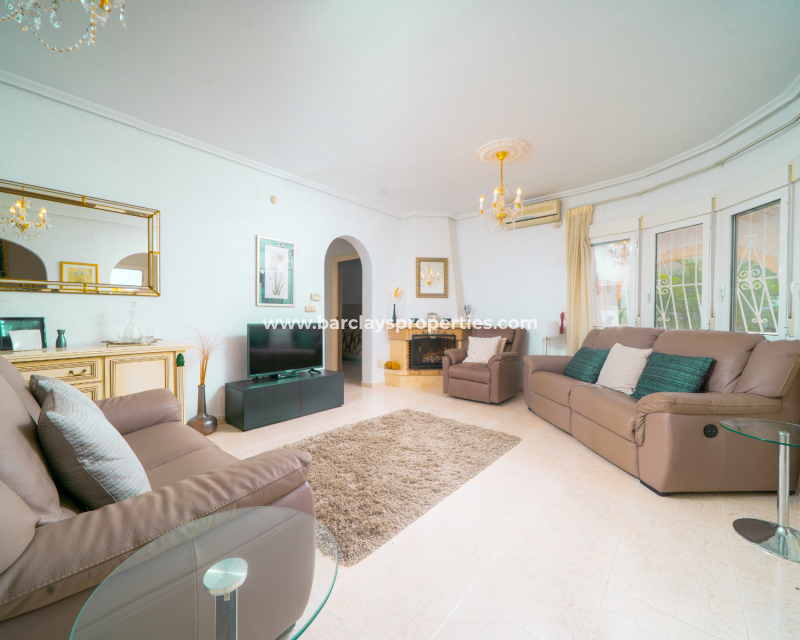Resale - Fristaende Villa  - Urb. La Marina