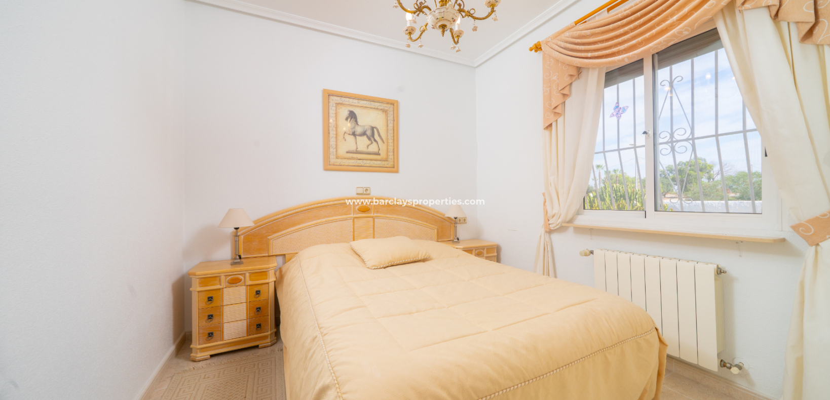 Resale - Fristaende Villa  - Urb. La Marina