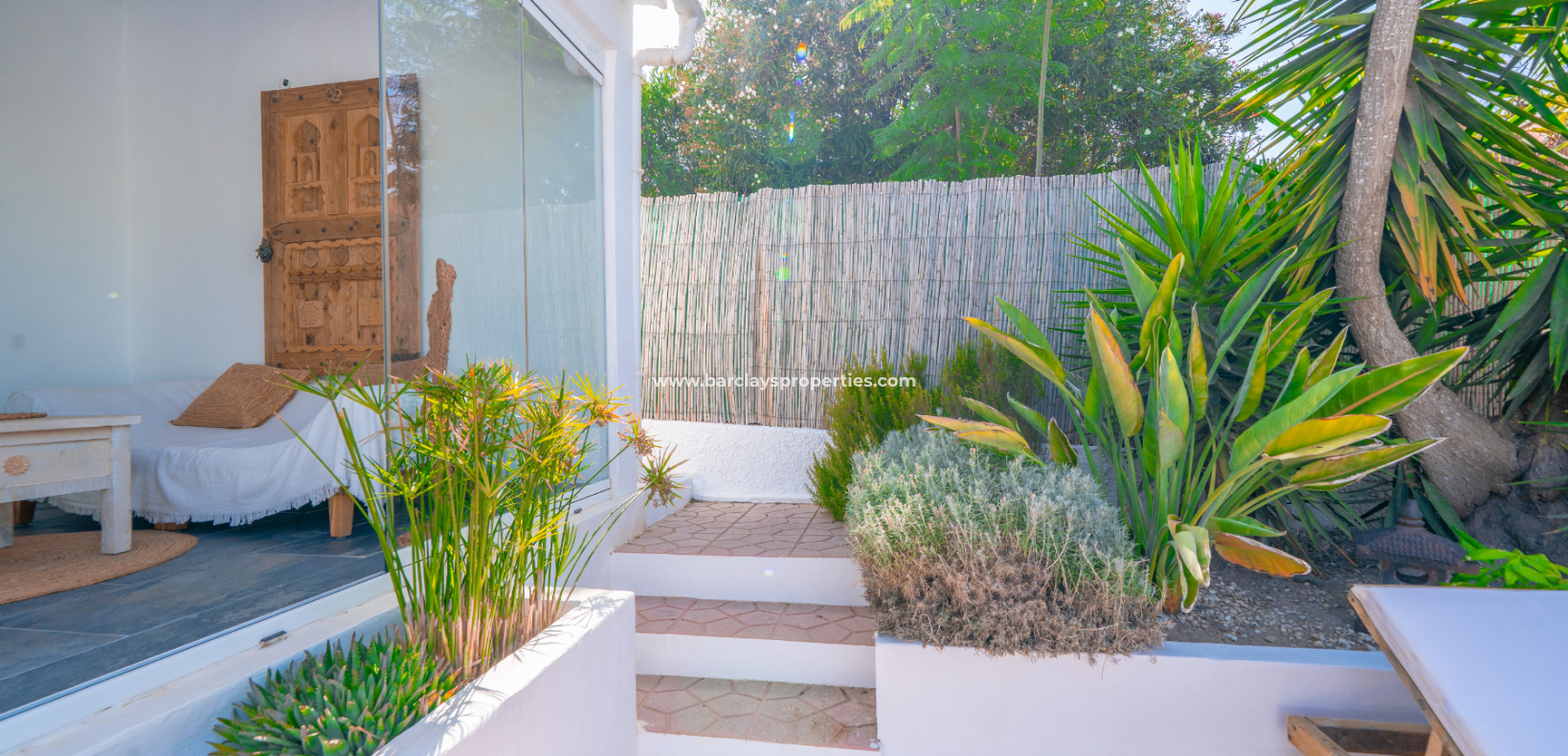 Resale - Fristaende Villa  - Urb. La Marina