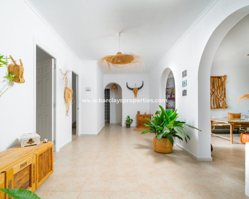 Resale - Fristaende Villa  - Urb. La Marina