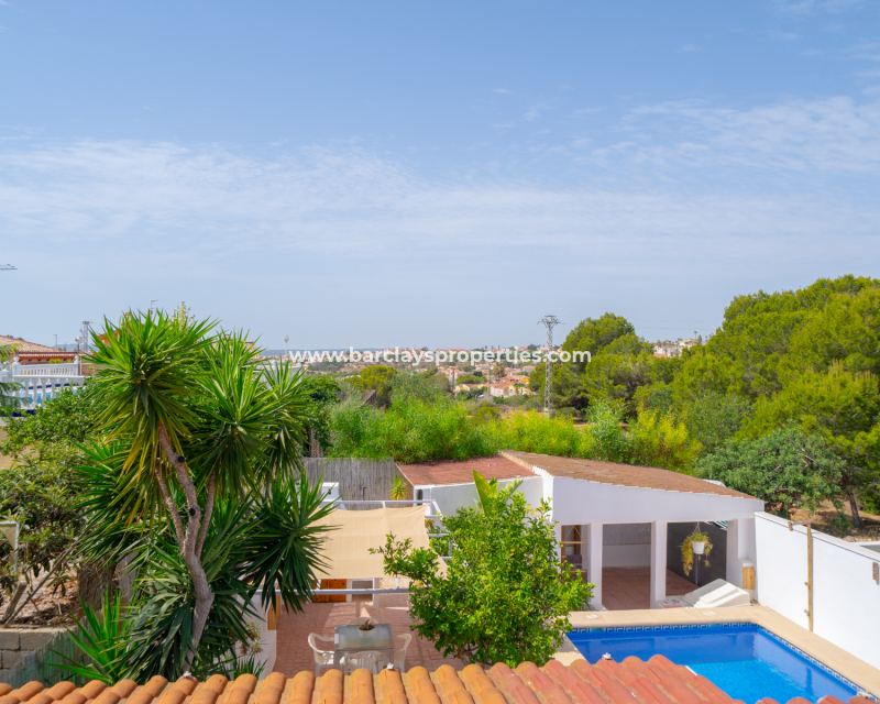 Resale - Fristaende Villa  - Urb. La Marina