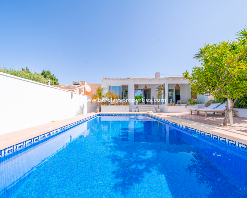 Resale - Fristaende Villa  - Urb. La Marina