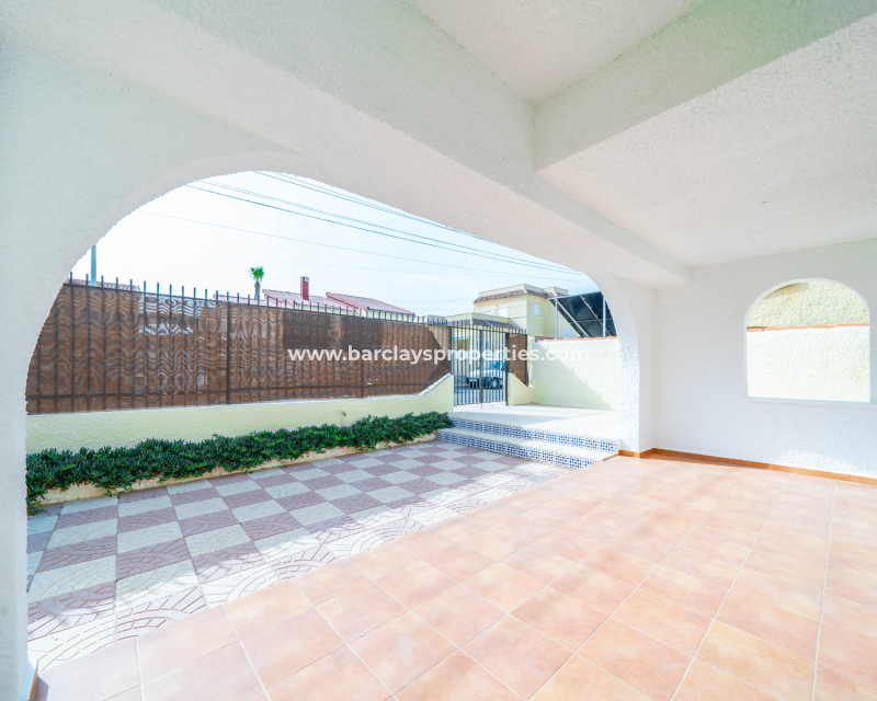 Resale - Fristaende Villa  - Urb. La Marina