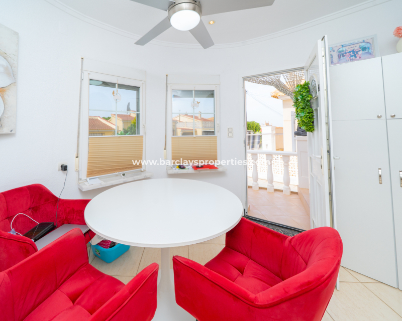 Resale - Fristaende Villa  - Urb. La Marina