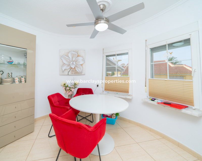 Resale - Fristaende Villa  - Urb. La Marina
