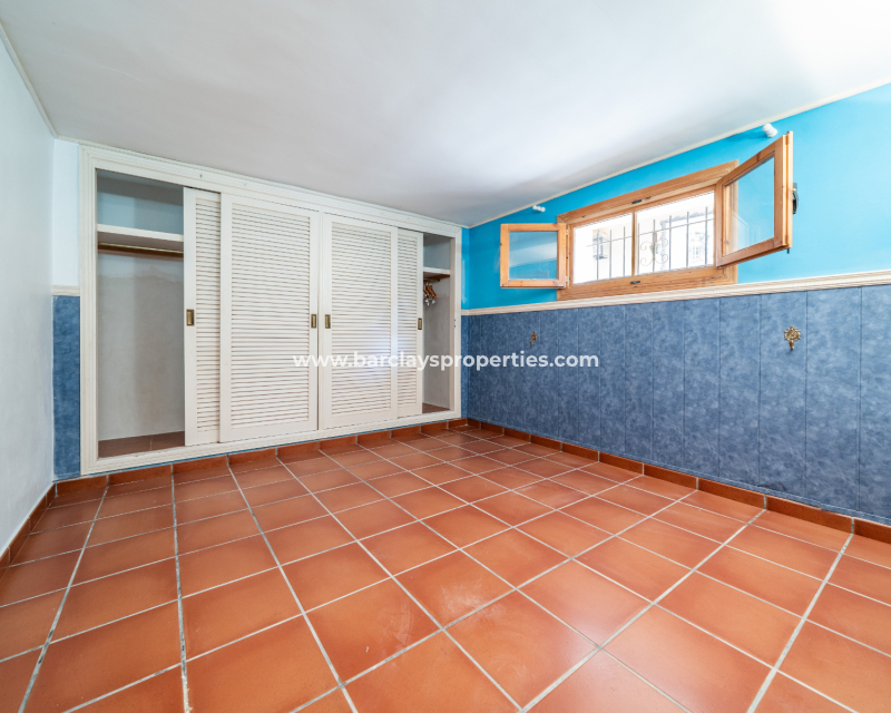 Resale - Fristaende Villa  - Urb. La Marina