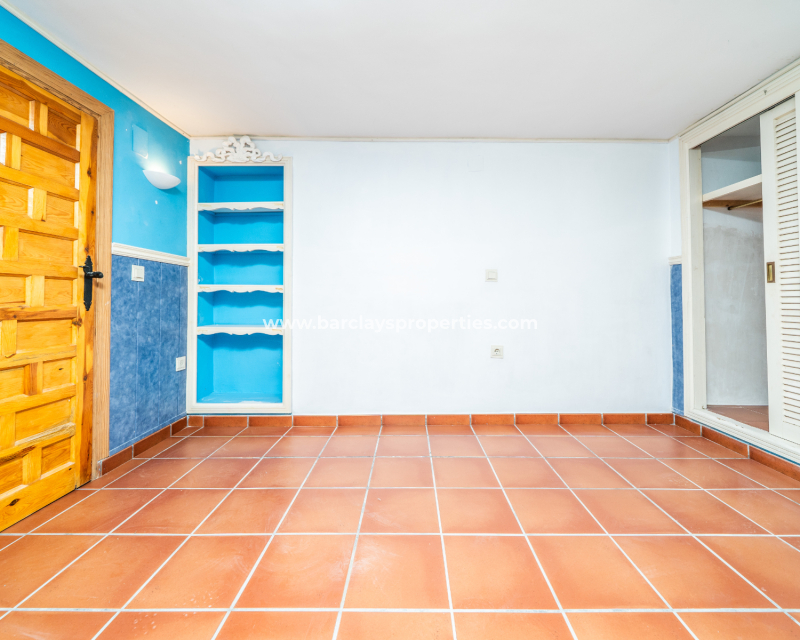 Resale - Fristaende Villa  - Urb. La Marina