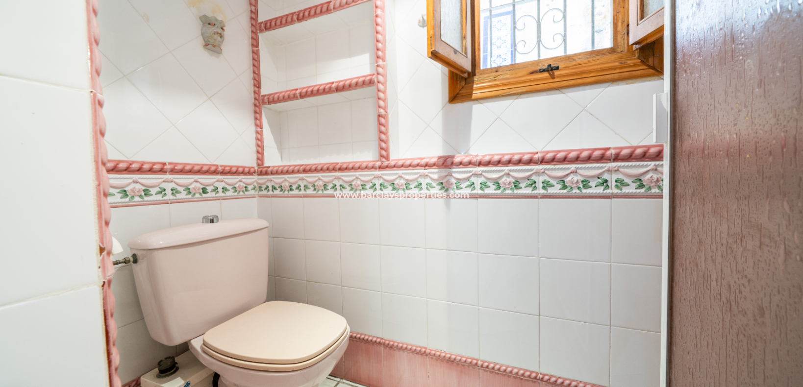 Resale - Fristaende Villa  - Urb. La Marina