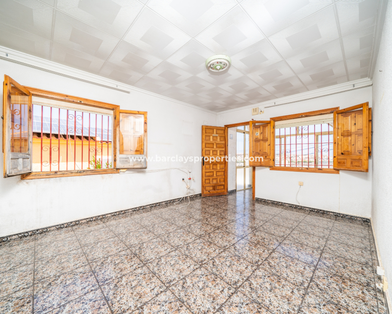 Resale - Fristaende Villa  - Urb. La Marina