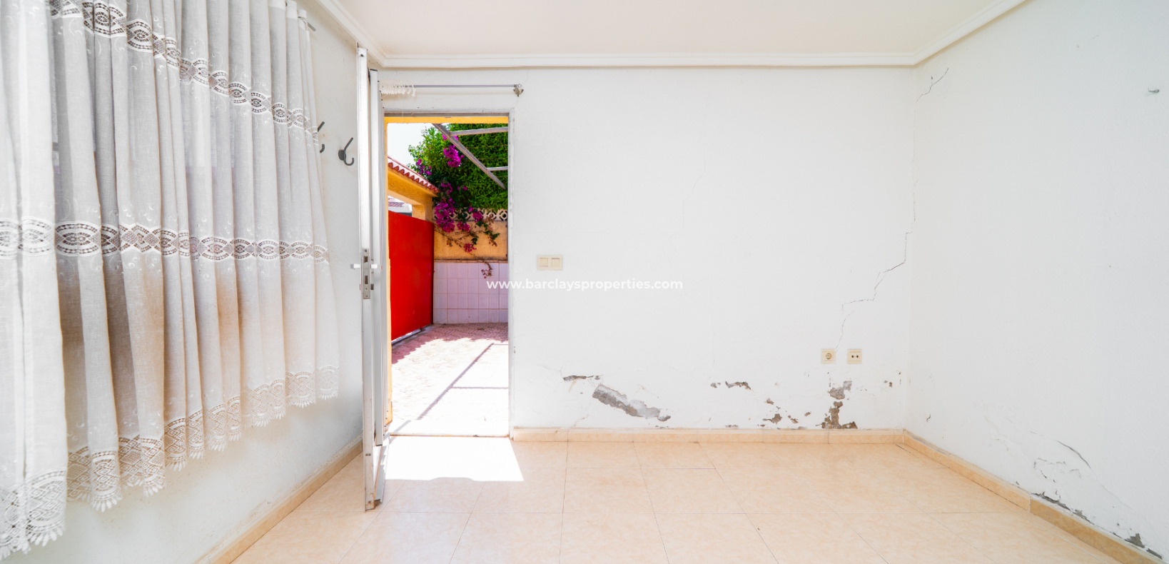 Resale - Fristaende Villa  - Urb. La Marina