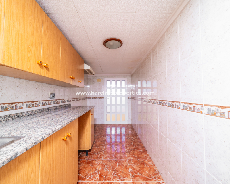 Resale - Fristaende Villa  - Urb. La Marina
