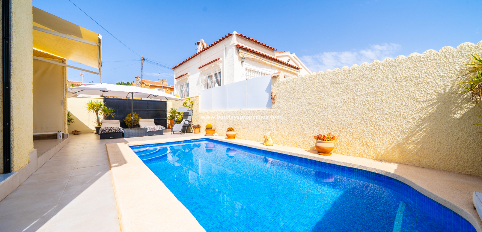 Resale - Fristaende Villa  - Urb. La Marina