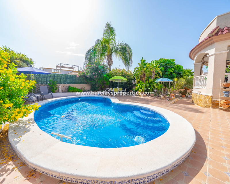 Resale - Fristaende Villa  - Urb. La Marina