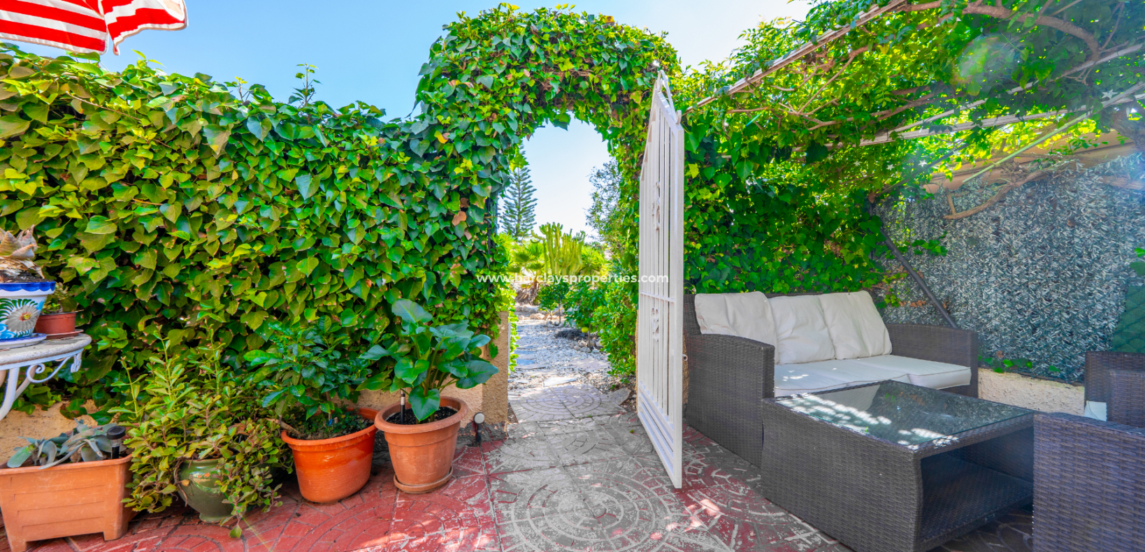 Resale - Fristaende Villa  - Urb. La Marina