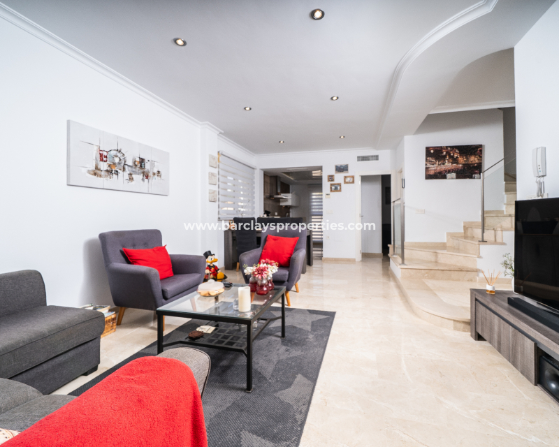 Resale - Fristaende Villa  - Urb. La Marina