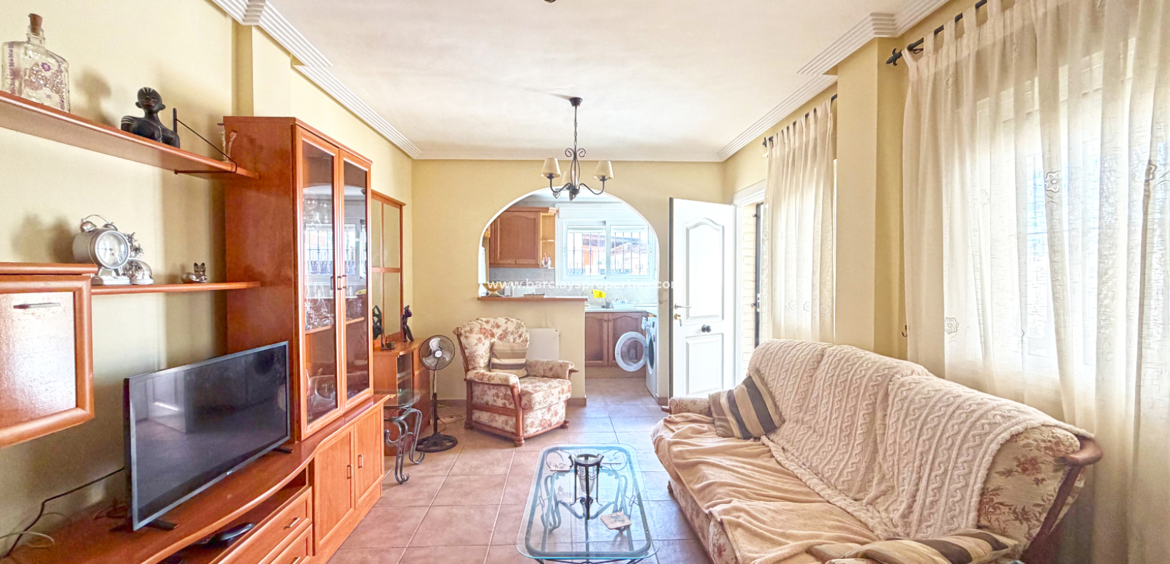 Resale -  Halb Freistehend - Urb. La Marina