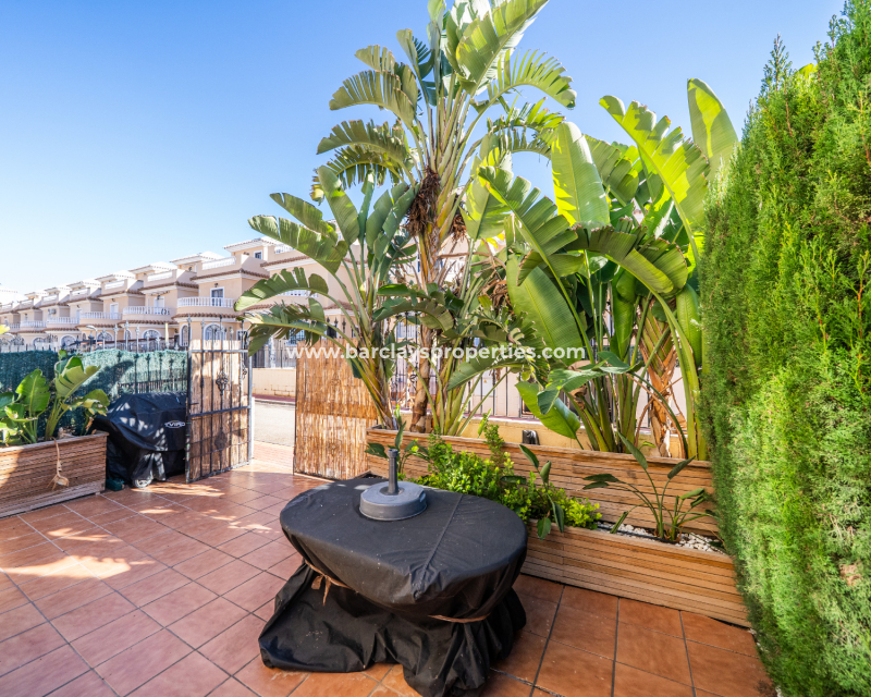 Resale - Parhus - Urb. La Marina