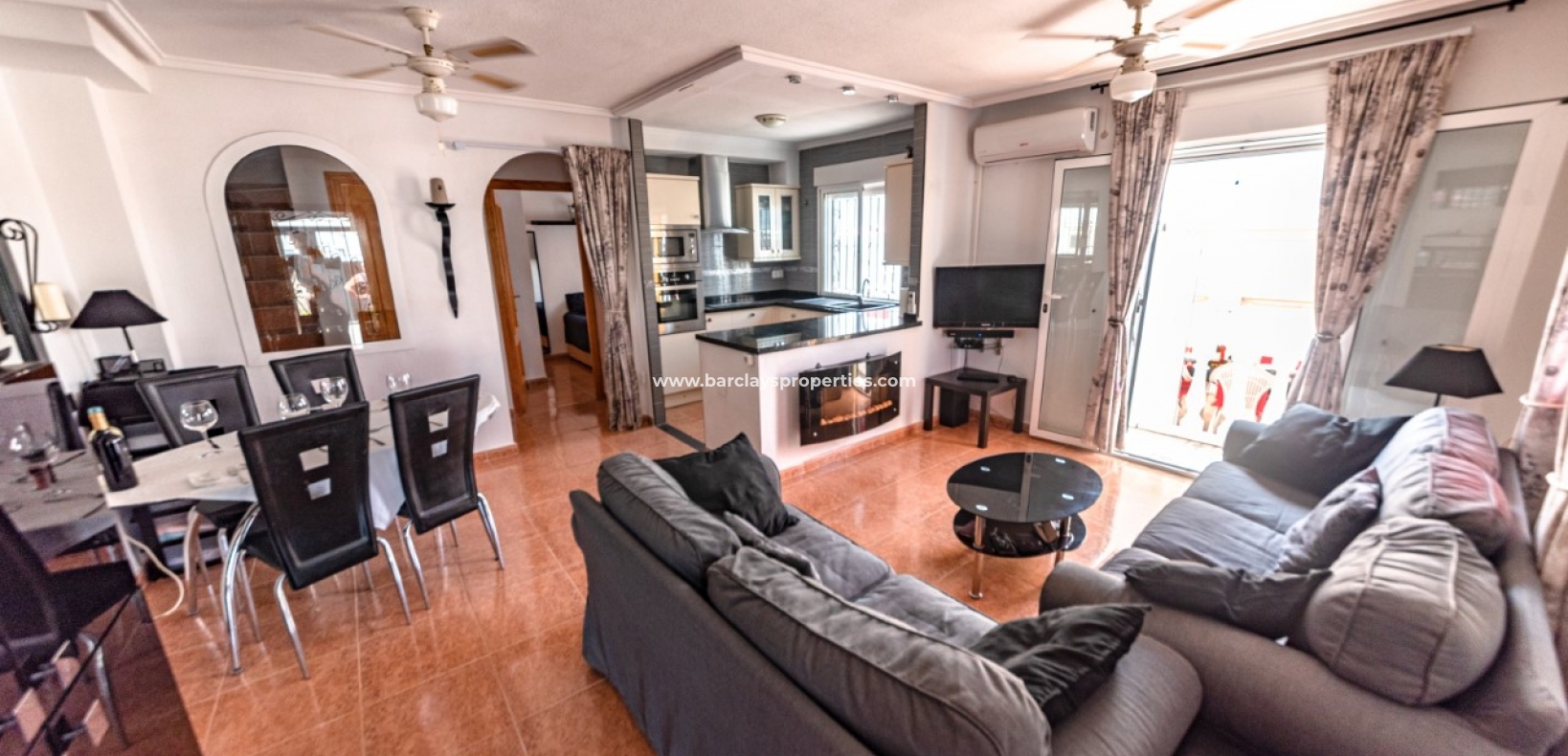 Resale - Quad - Urb. La Marina