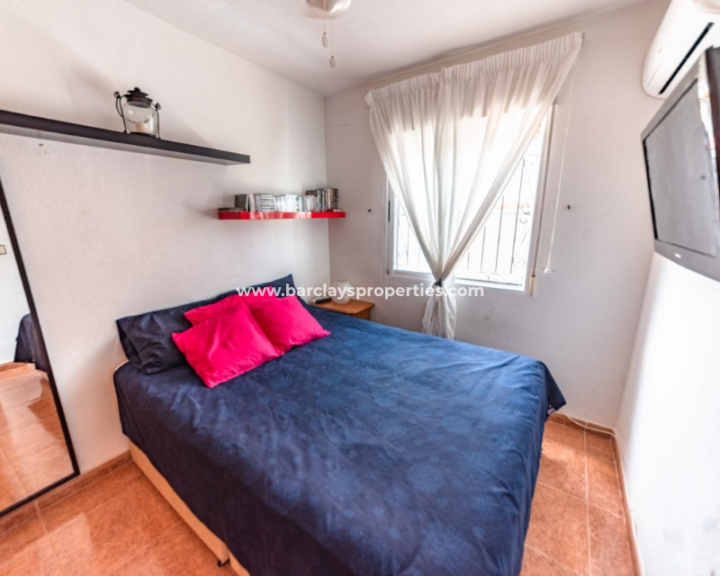 Resale - Quad - Urb. La Marina