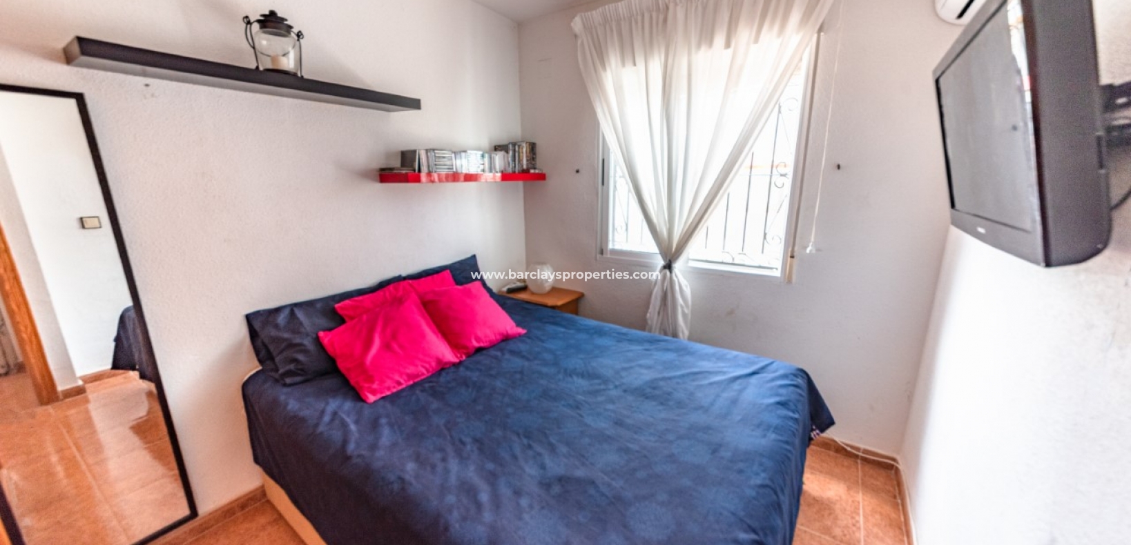 Resale - Quad - Urb. La Marina