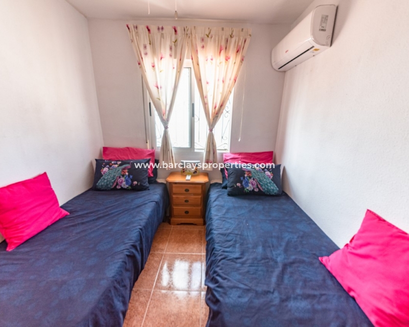 Resale - Quad - Urb. La Marina