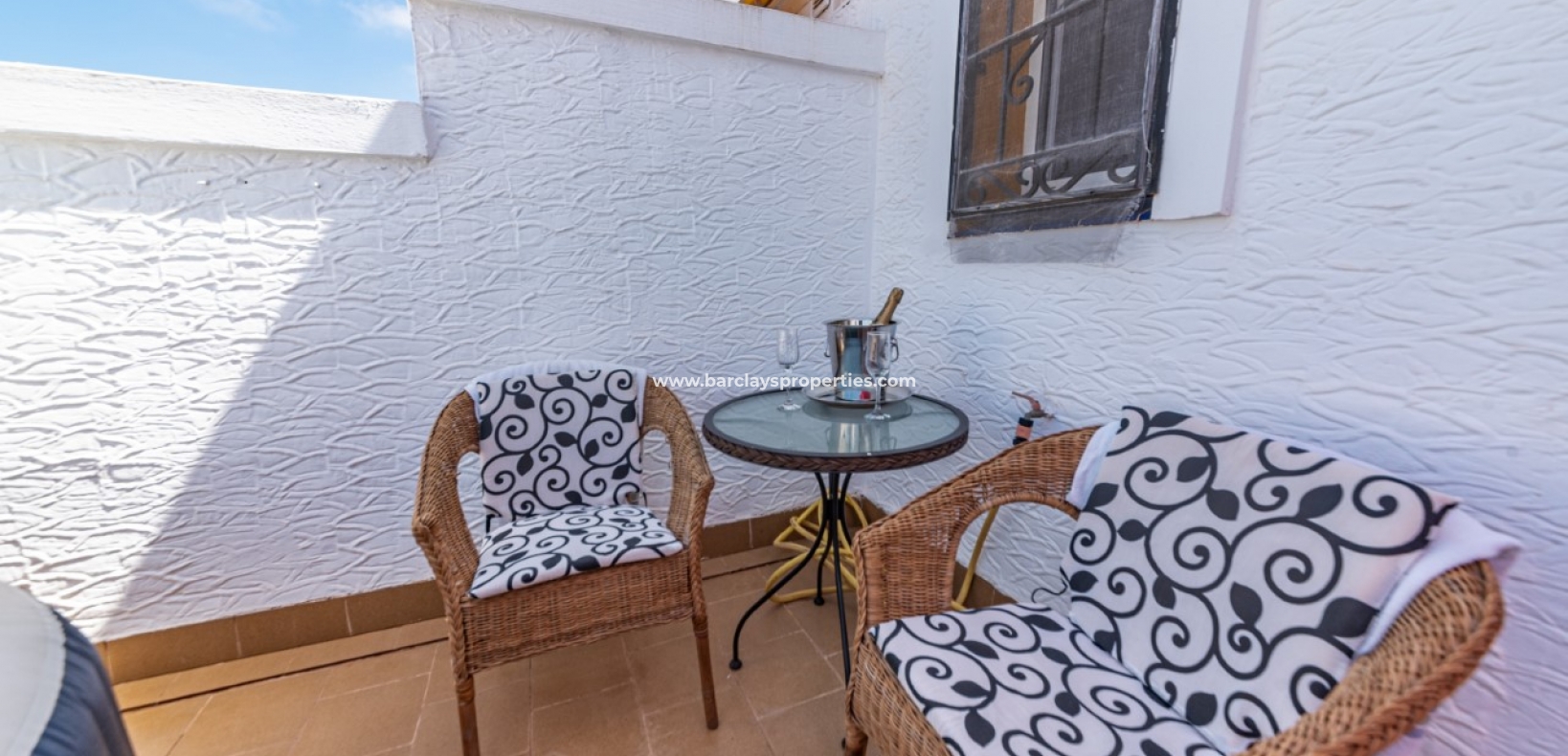 Resale - Quad - Urb. La Marina