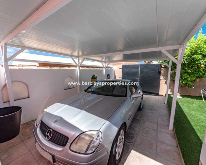 Resale - Quad - Urb. La Marina