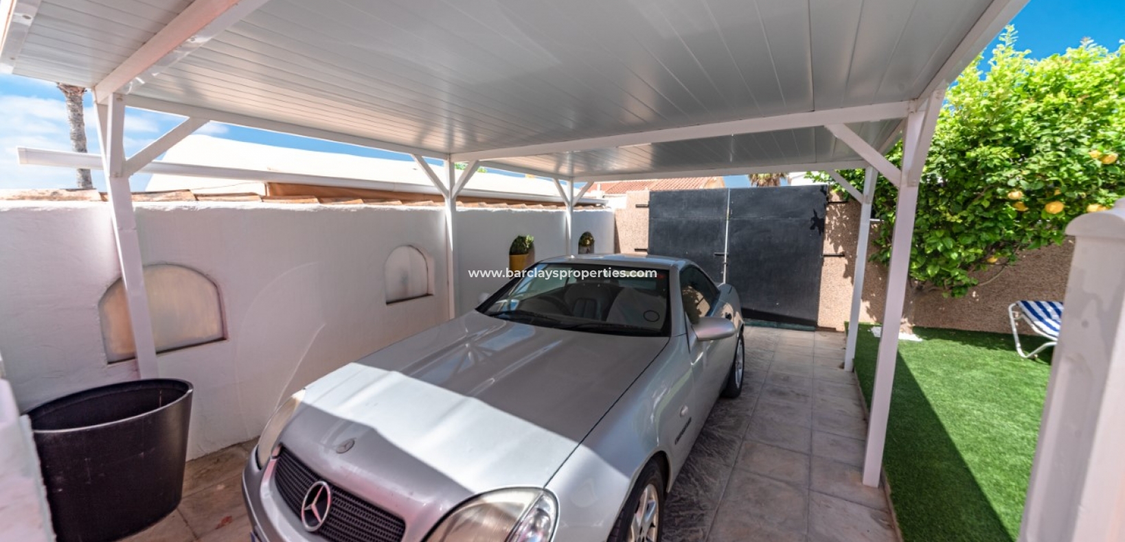 Resale - Quad - Urb. La Marina