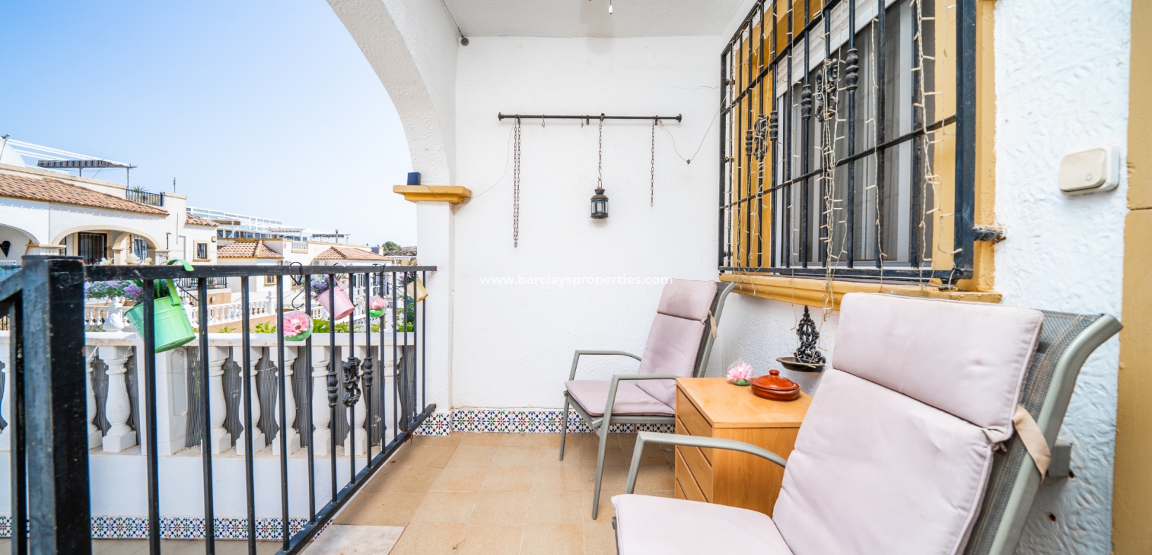 Resale - Quad - Urb. La Marina