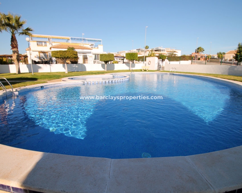 Resale - Quad - Urb. La Marina