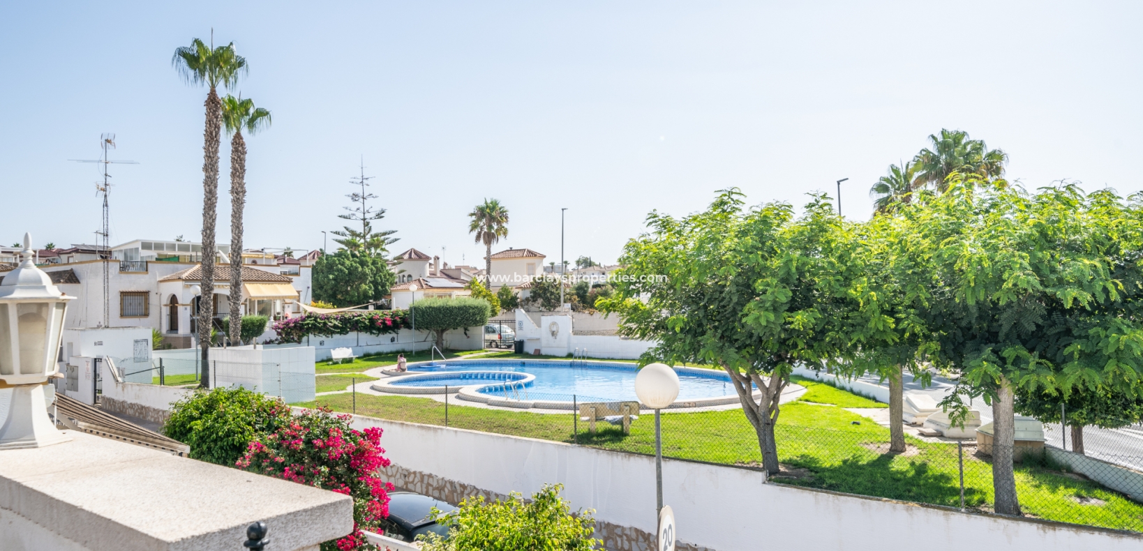 Resale - Quad - Urb. La Marina