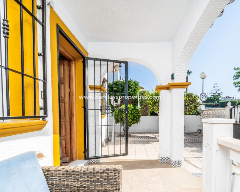 Resale - Quad - Urb. La Marina