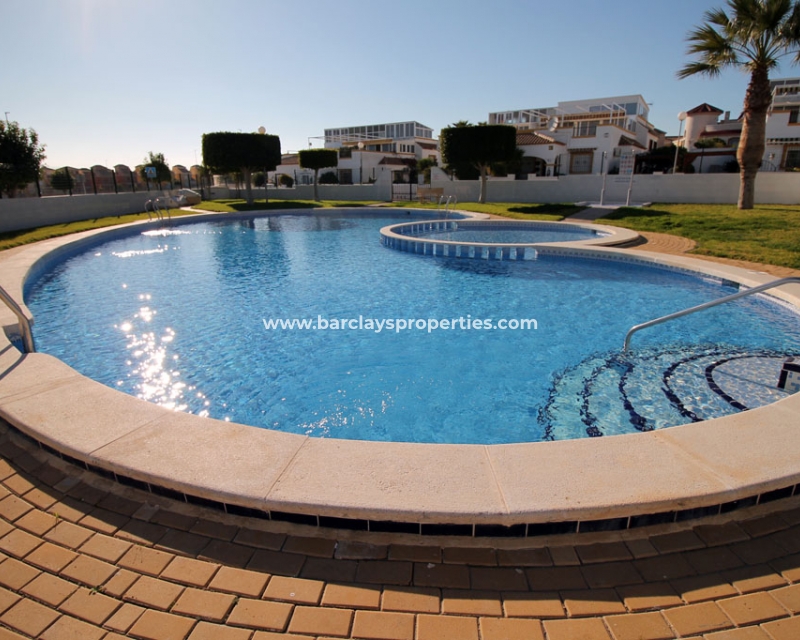 Resale - Quad - Urb. La Marina