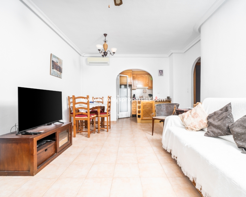 Resale - Quad - Urb. La Marina