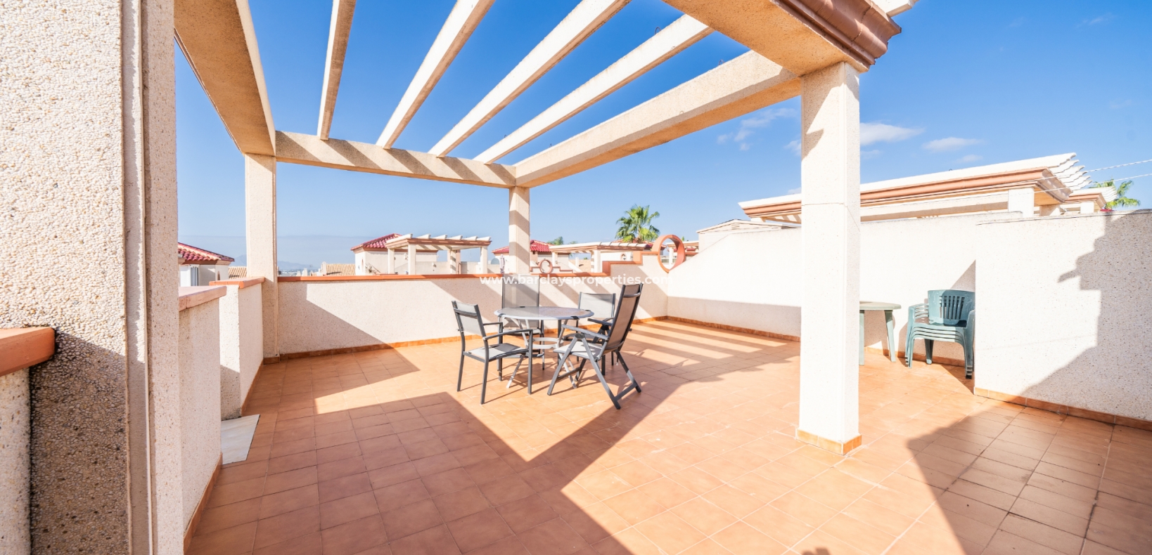 Resale - Quad - Urb. La Marina