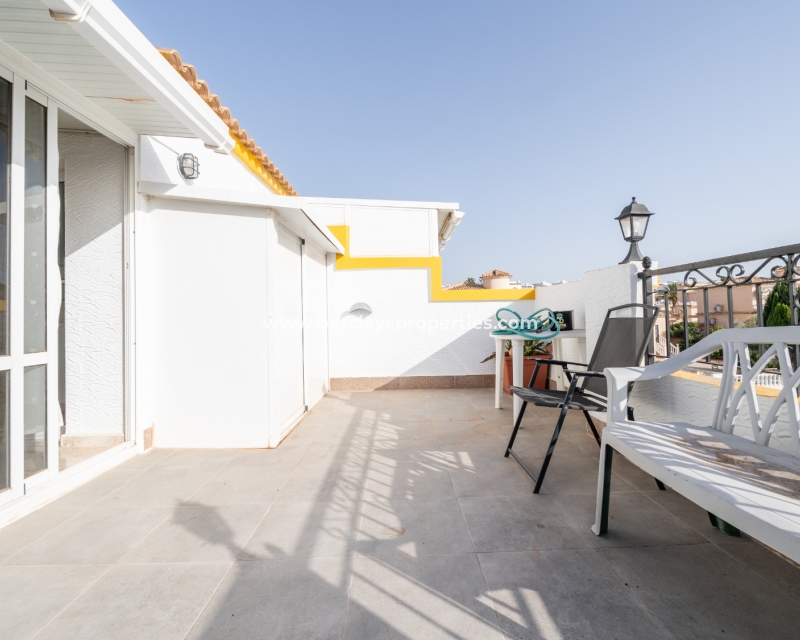 Resale - Quad - Urb. La Marina