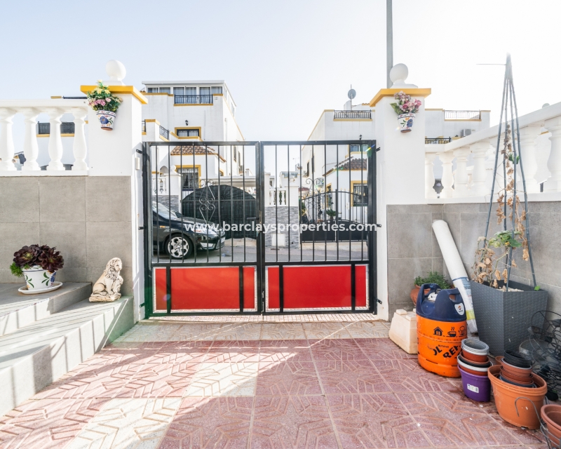 Resale - Quad - Urb. La Marina